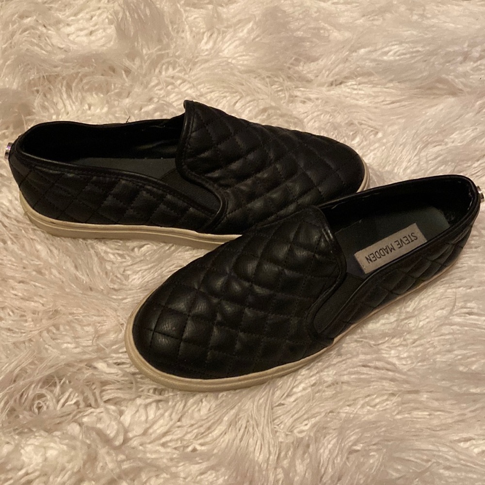 Steve Madden Ecentrcq Slip on
